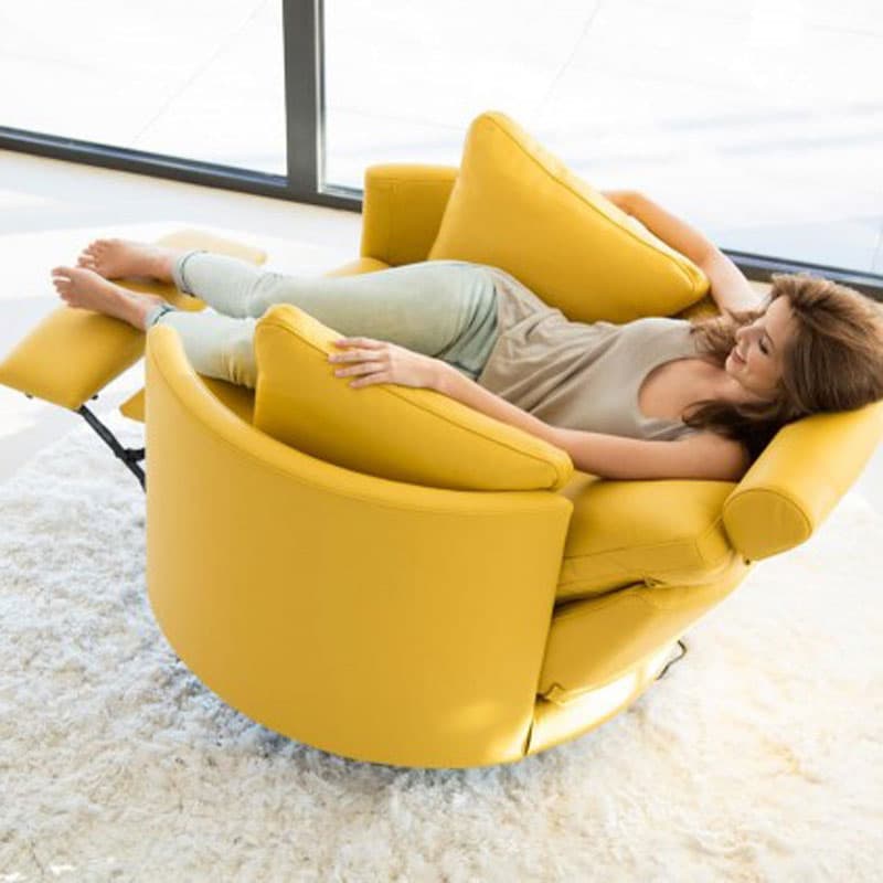 Moon Recliner by Fama