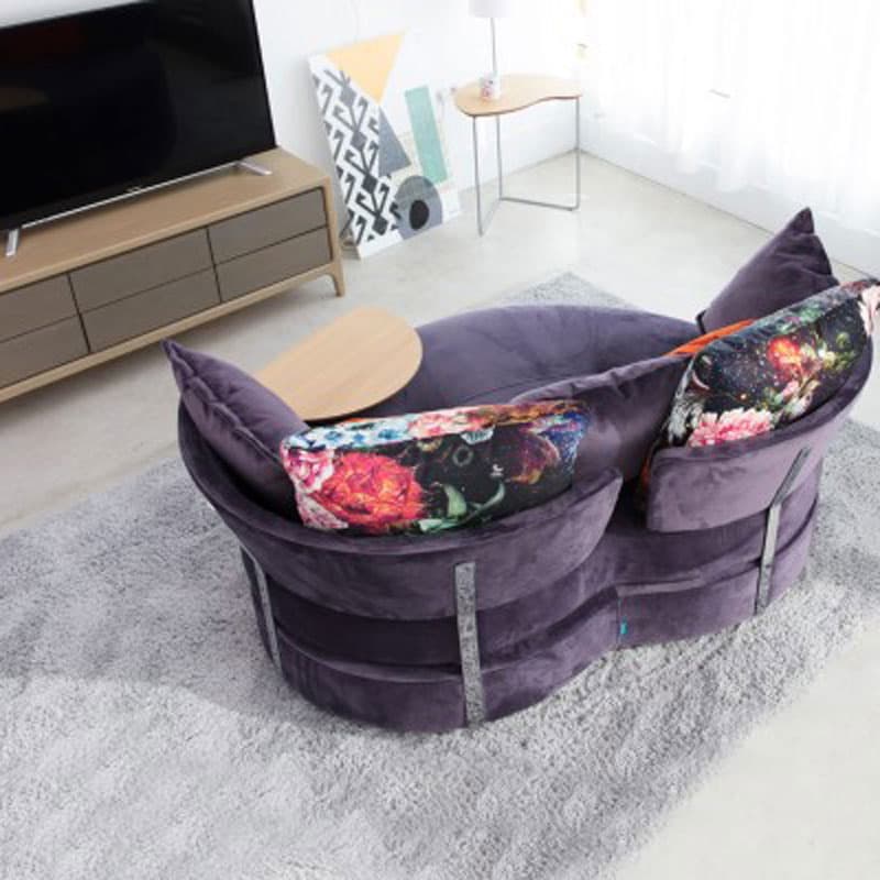 Myapple Sofa by Fama