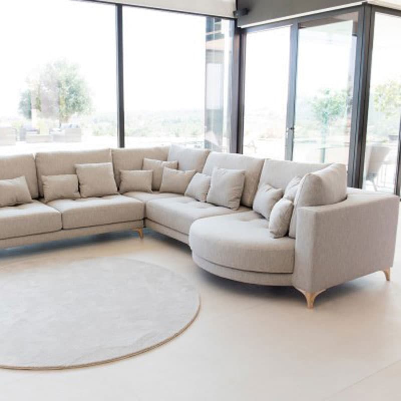 Opera Sofa by Fama