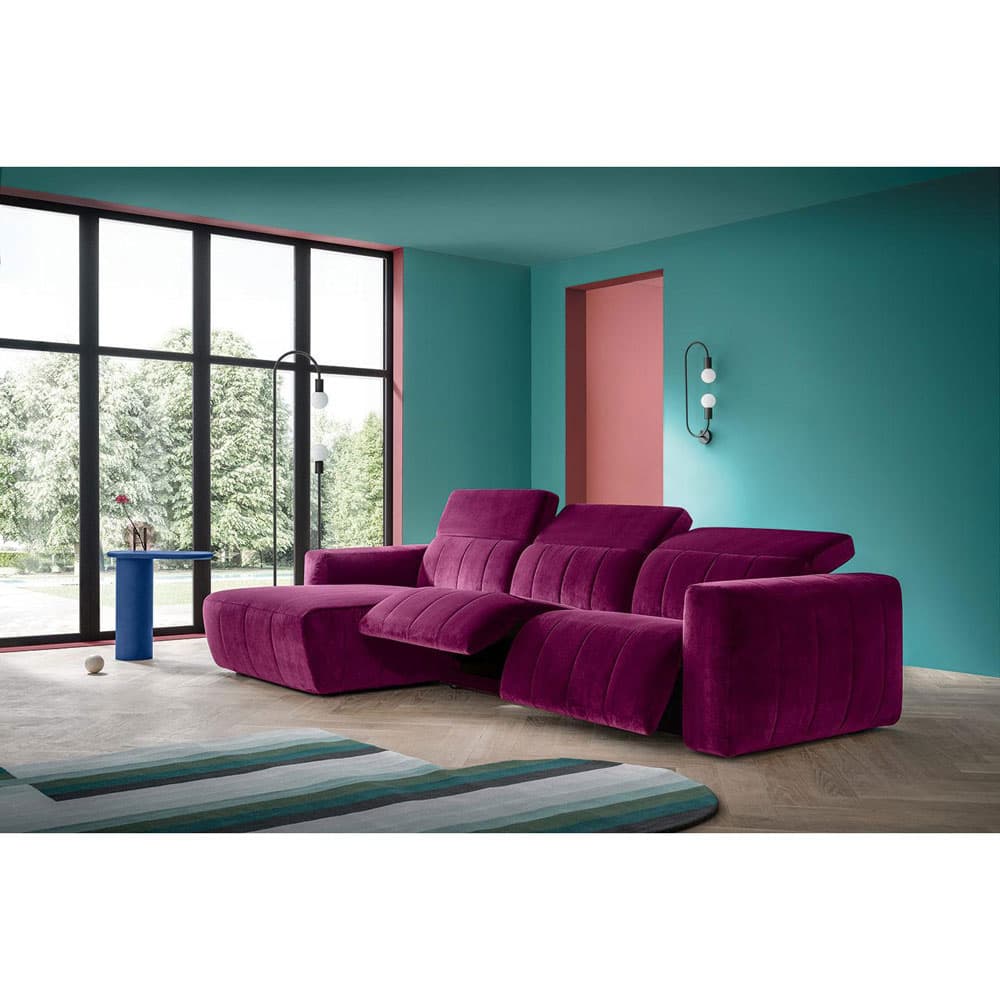 Kensington Sofa by Felix Collection