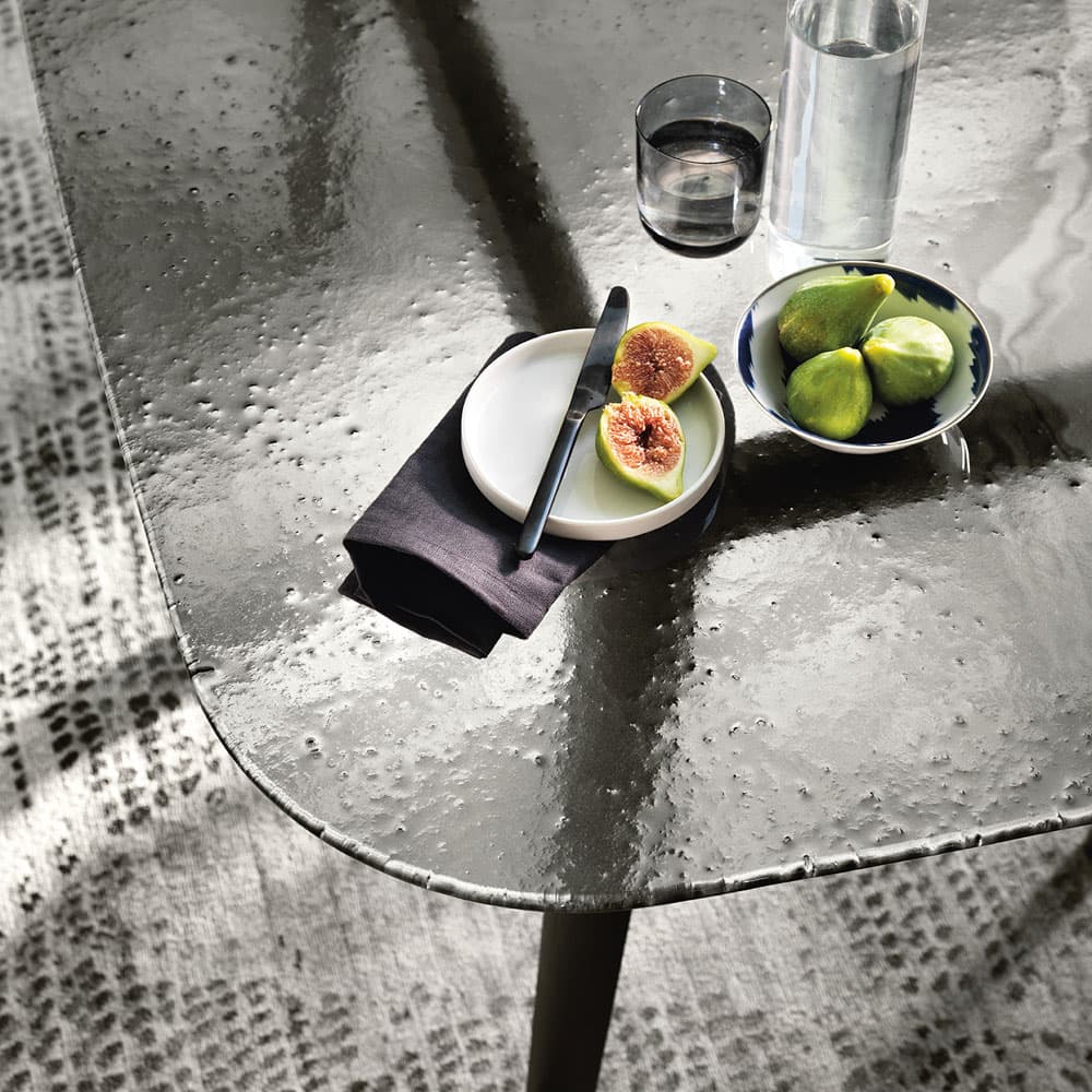 Magma Dining Table by Fiam Italia