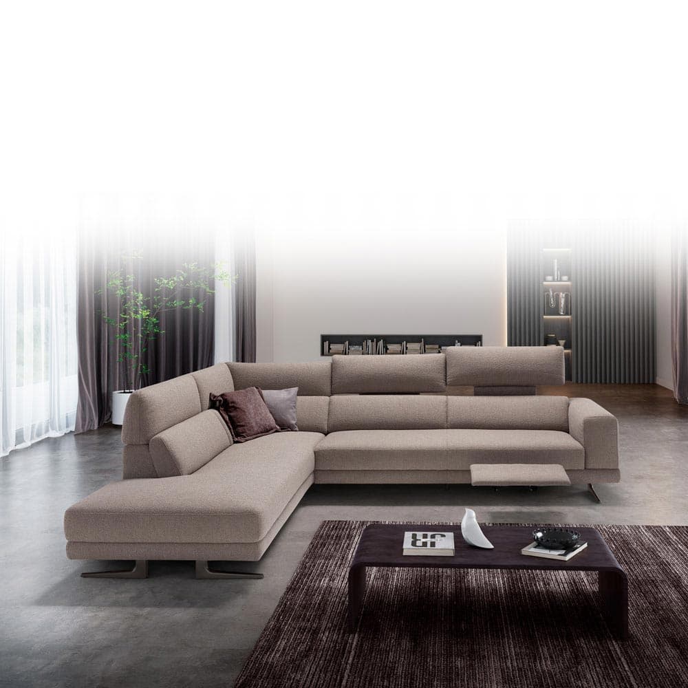 Bergamo Sofa by Naustro Italia Fiera Collection