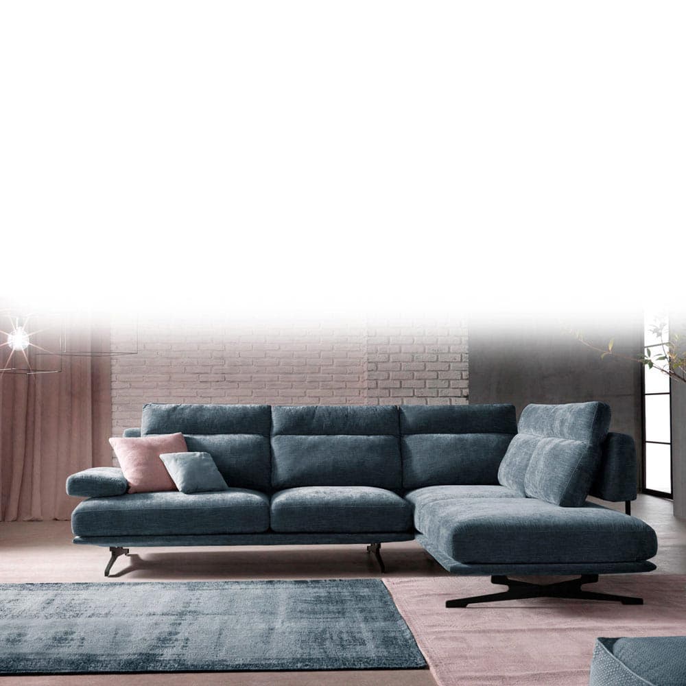 Capri Sofa by Naustro Italia Fiera Collection