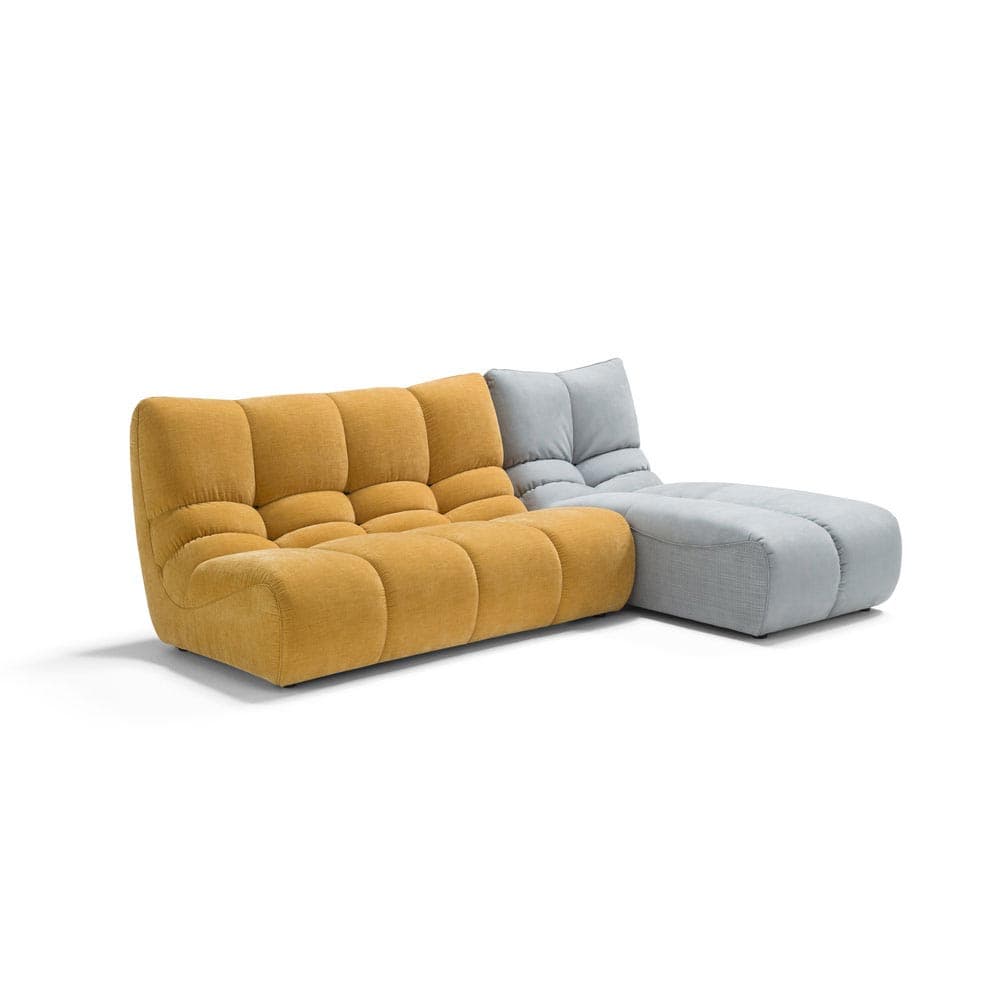 Garda Sofa by Naustro Italia Fiera Collection