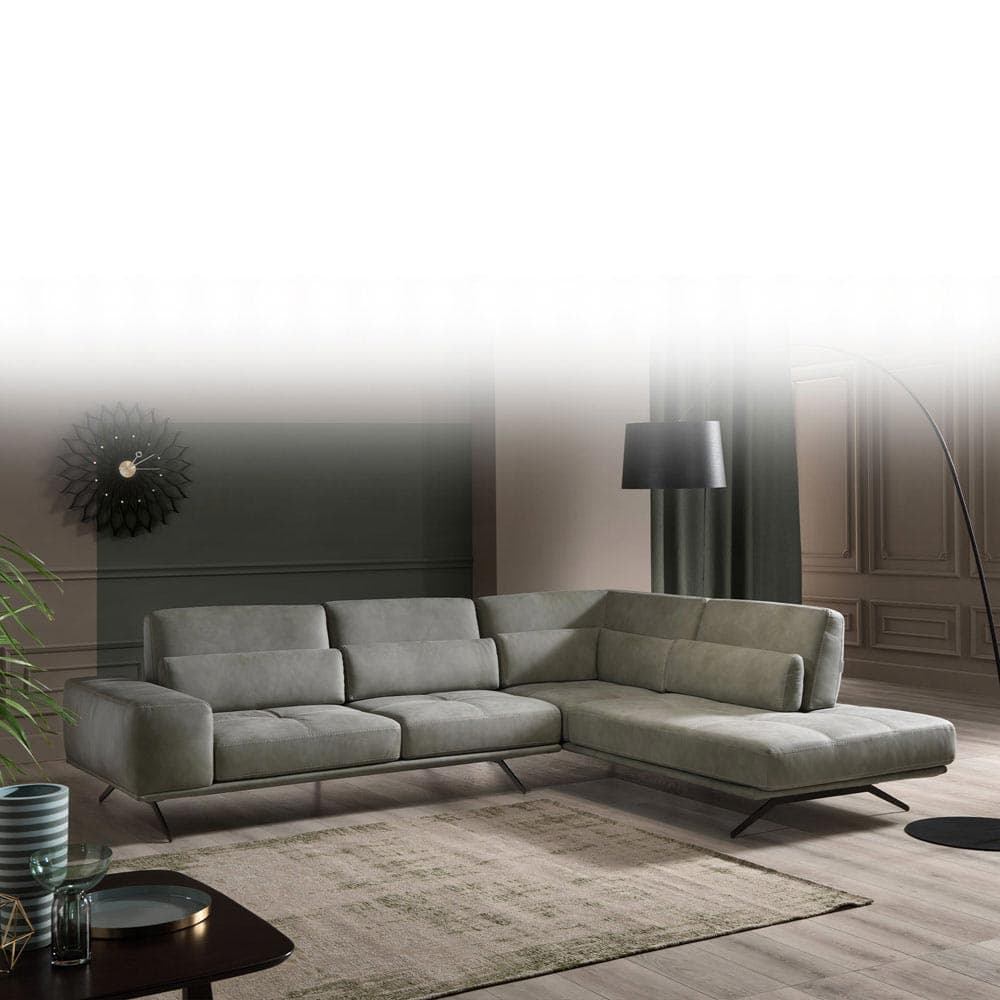 Vita Sofa by Naustro Italia Fiera Collection