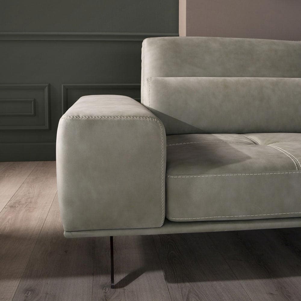 Vita Sofa by Naustro Italia Fiera Collection