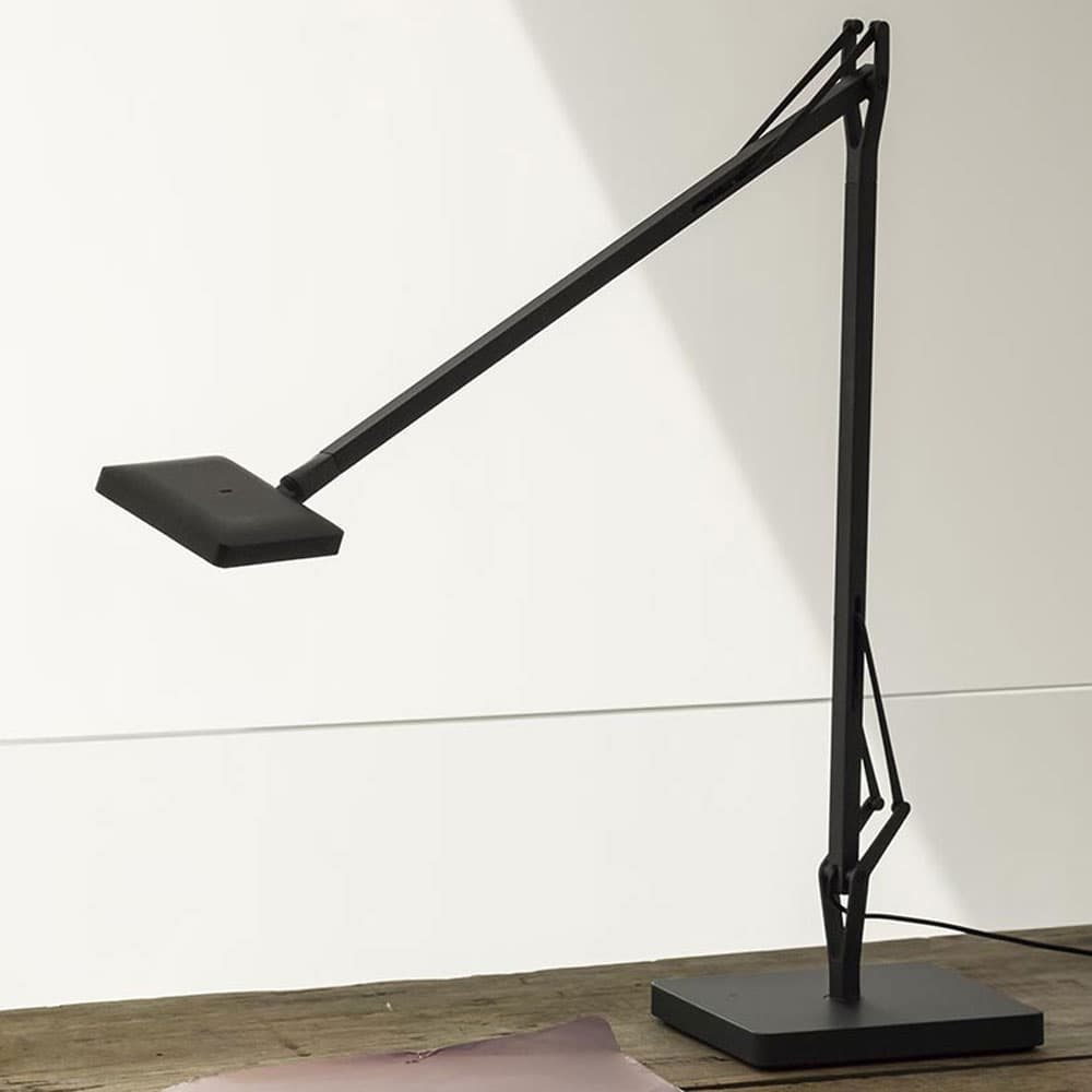 Kelvin Edge Base Table Lamp by Flos