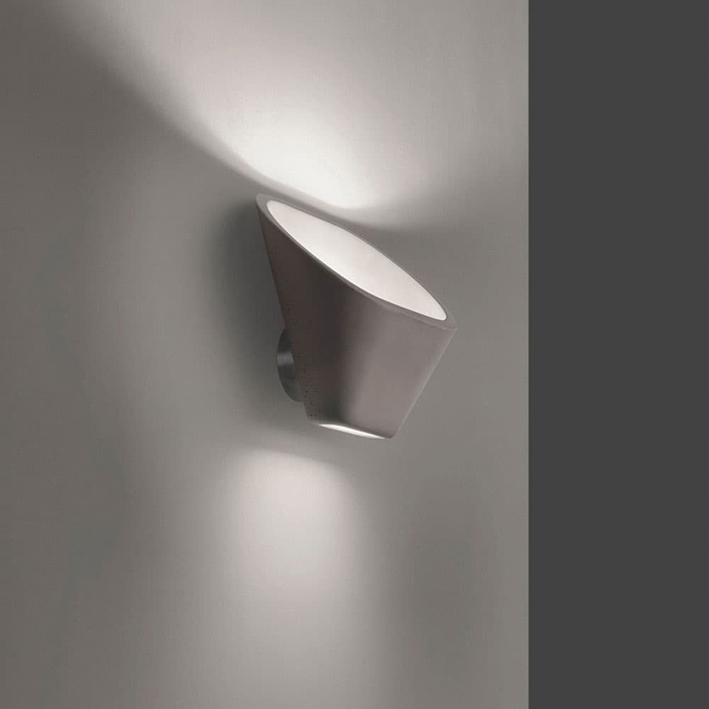 Aplomb Wall Lamp by Foscarini