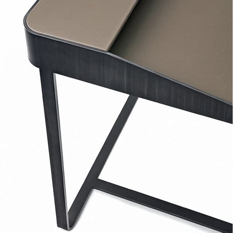 Twain Desk by Frag