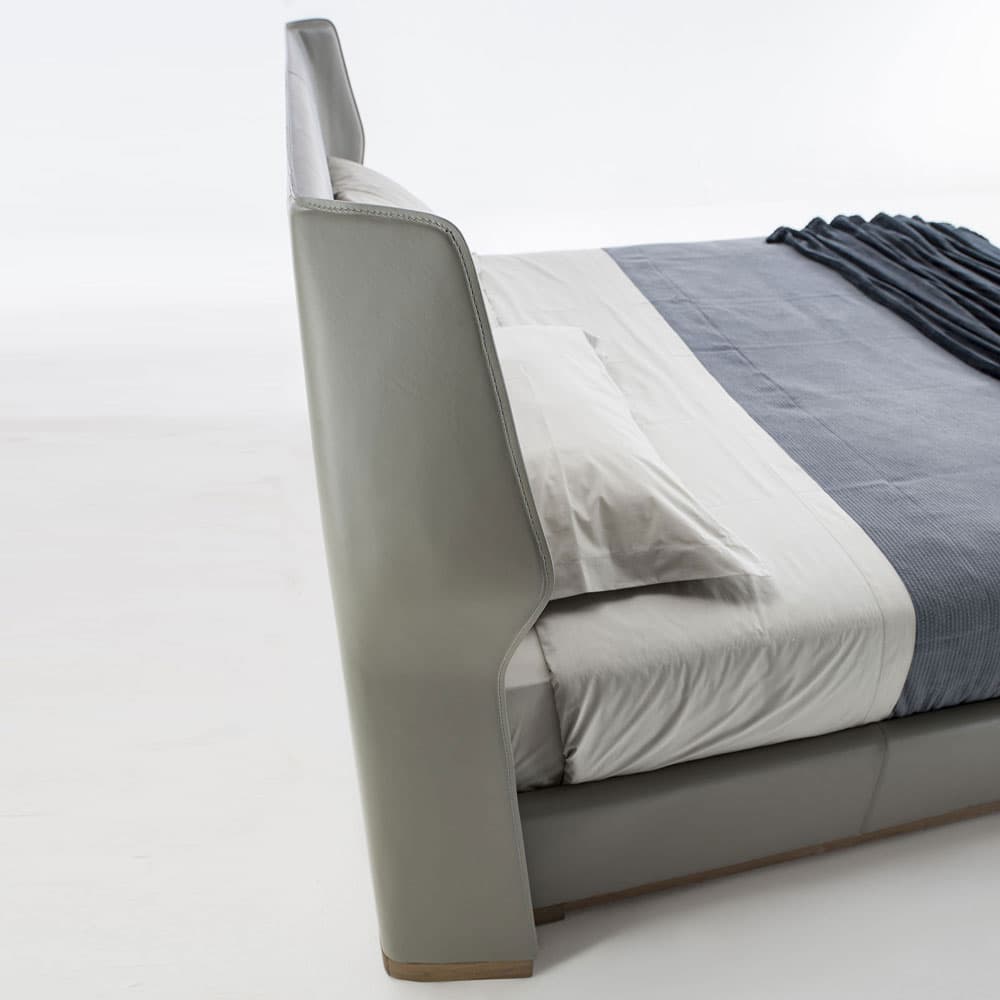 At Ease Double Bed by Frigerio