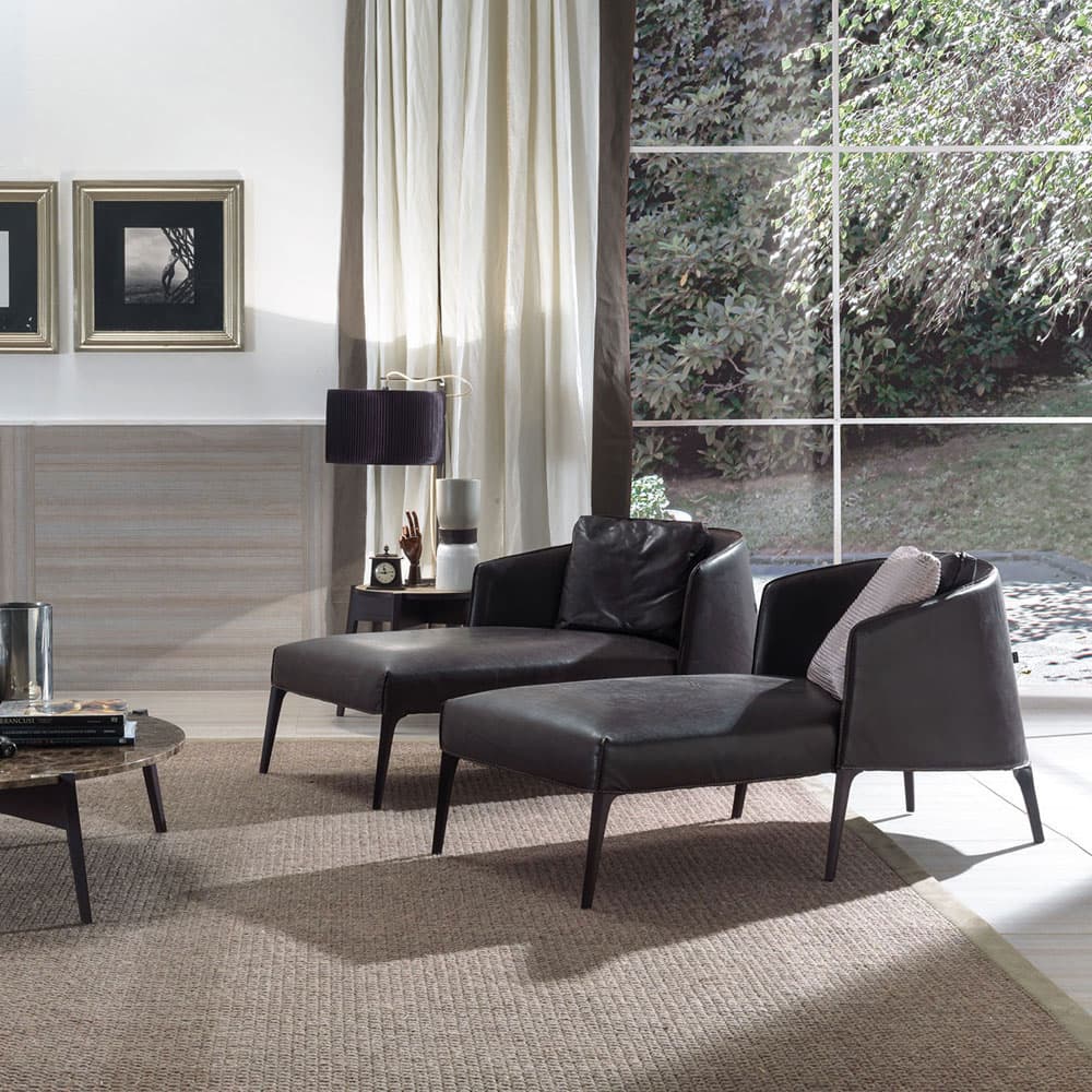 Jackie Chaise Longue by Frigerio