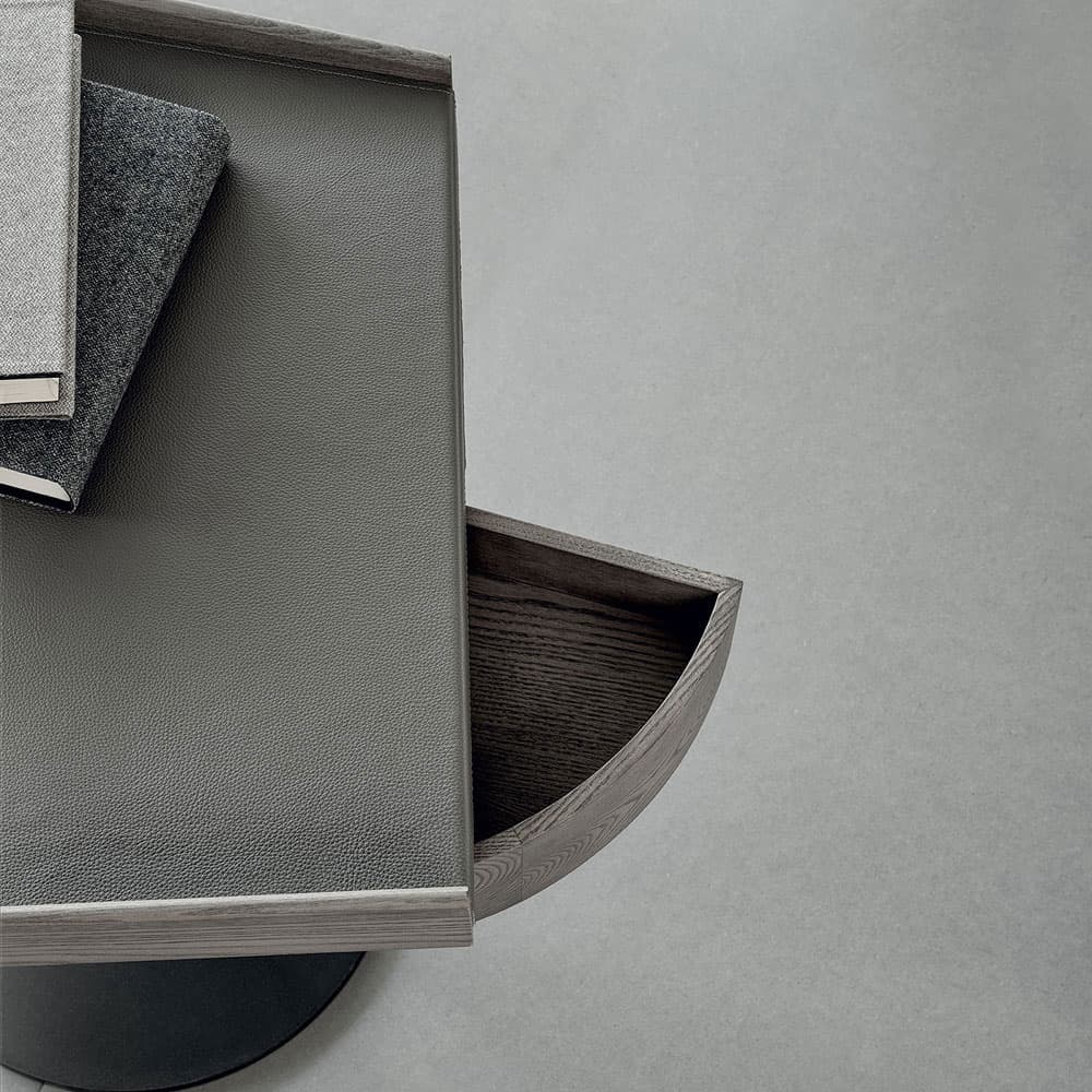 Lev Bedside Table by Frigerio