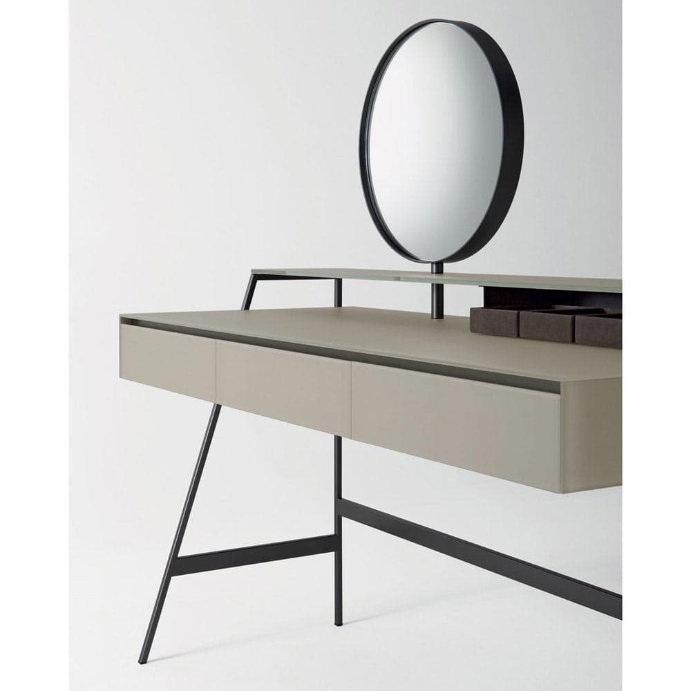 Venere Desk by Gallotti & Radice