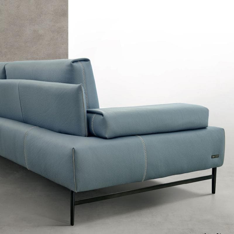 Saks Sofa by Gamma and Dandy