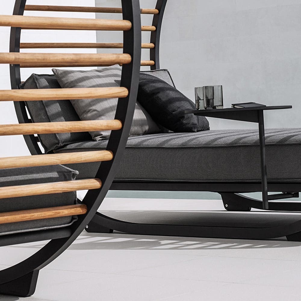 Cradle Daybed by Gloster