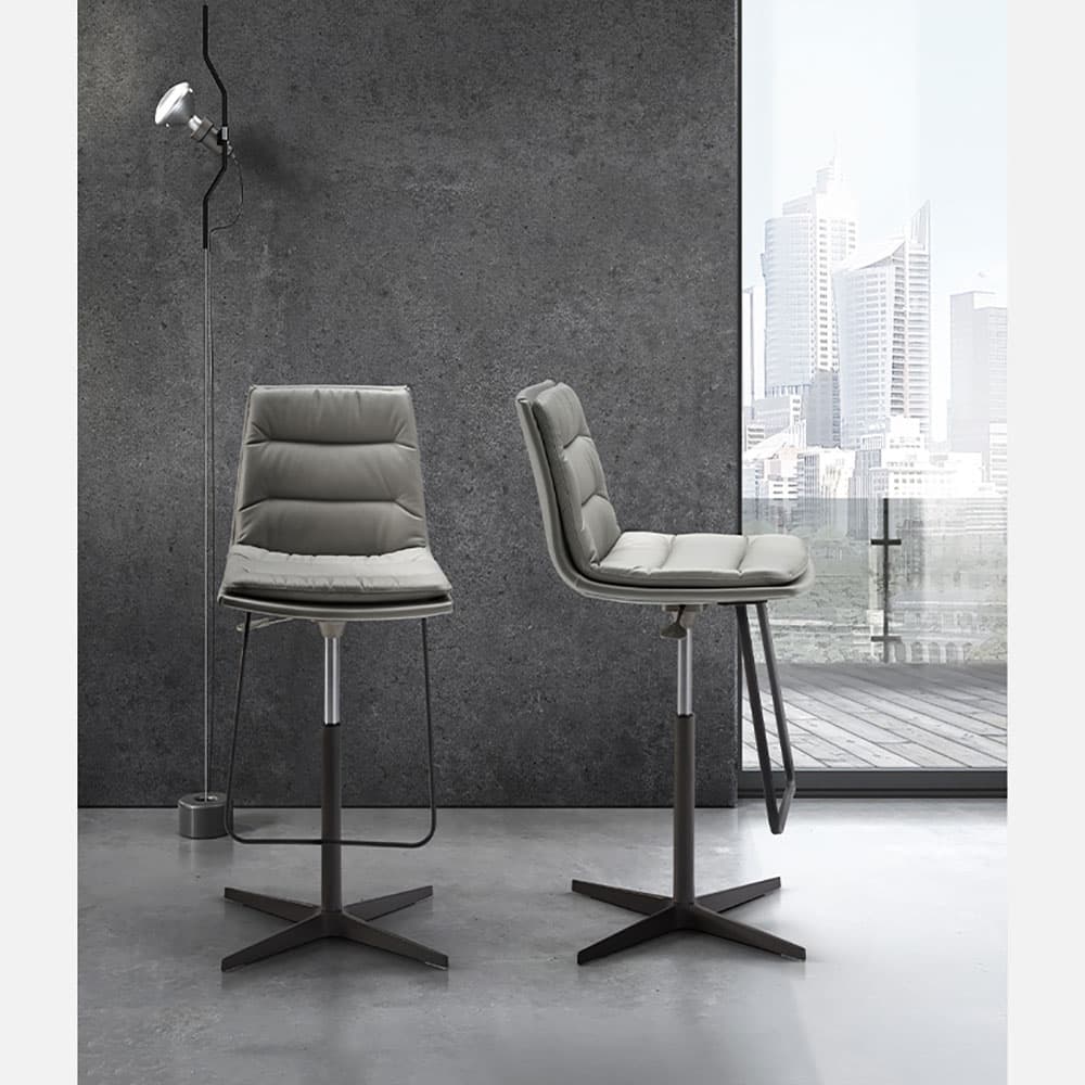 Lady 4 Ways Bar Stool | Italforma | FCI London