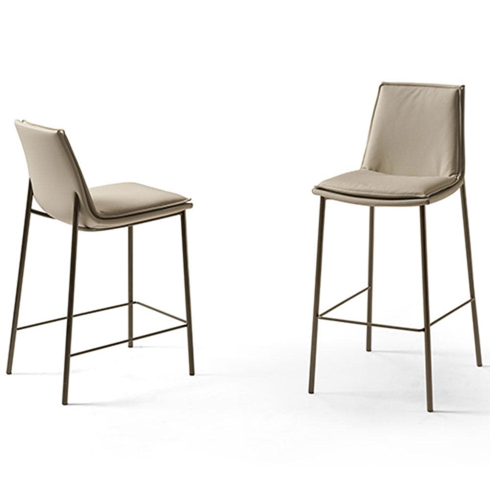 Lara 4 Metal Legs Bar Stool By Italforma