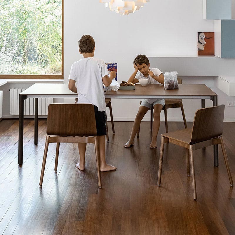 Maki Dining Table by Kristalia