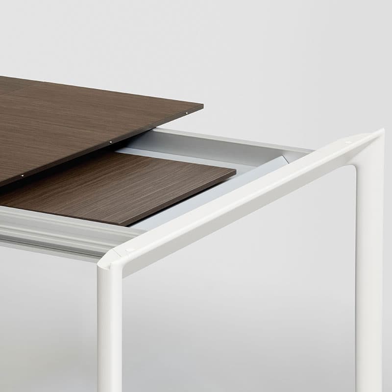 Maki Dining Table by Kristalia