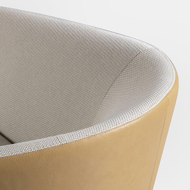 Tuile Armchair by Kristalia