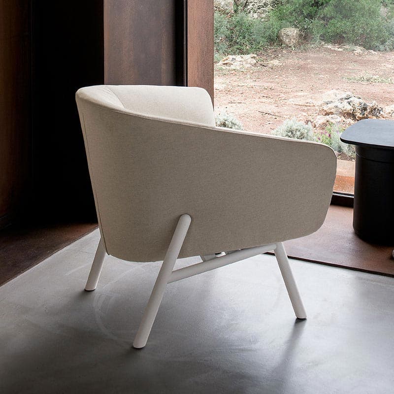 Tuile Armchair by Kristalia