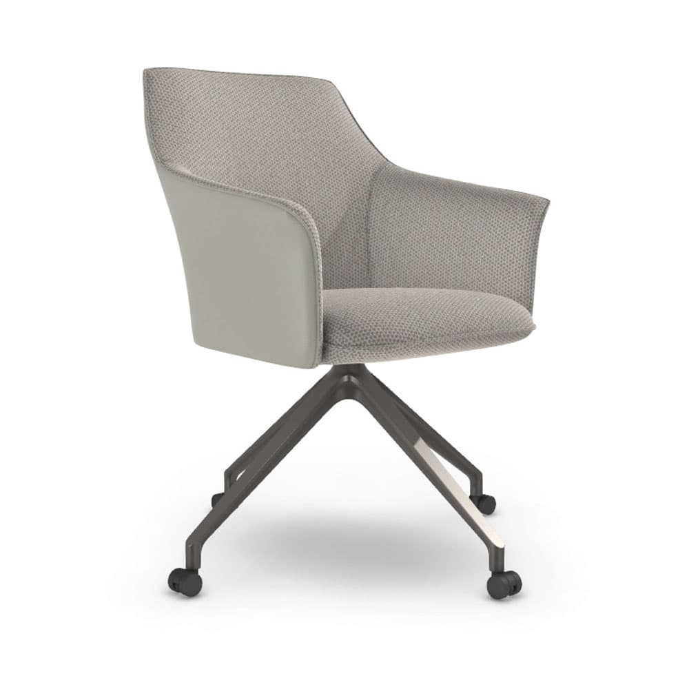 Mara Armchair by Leolux