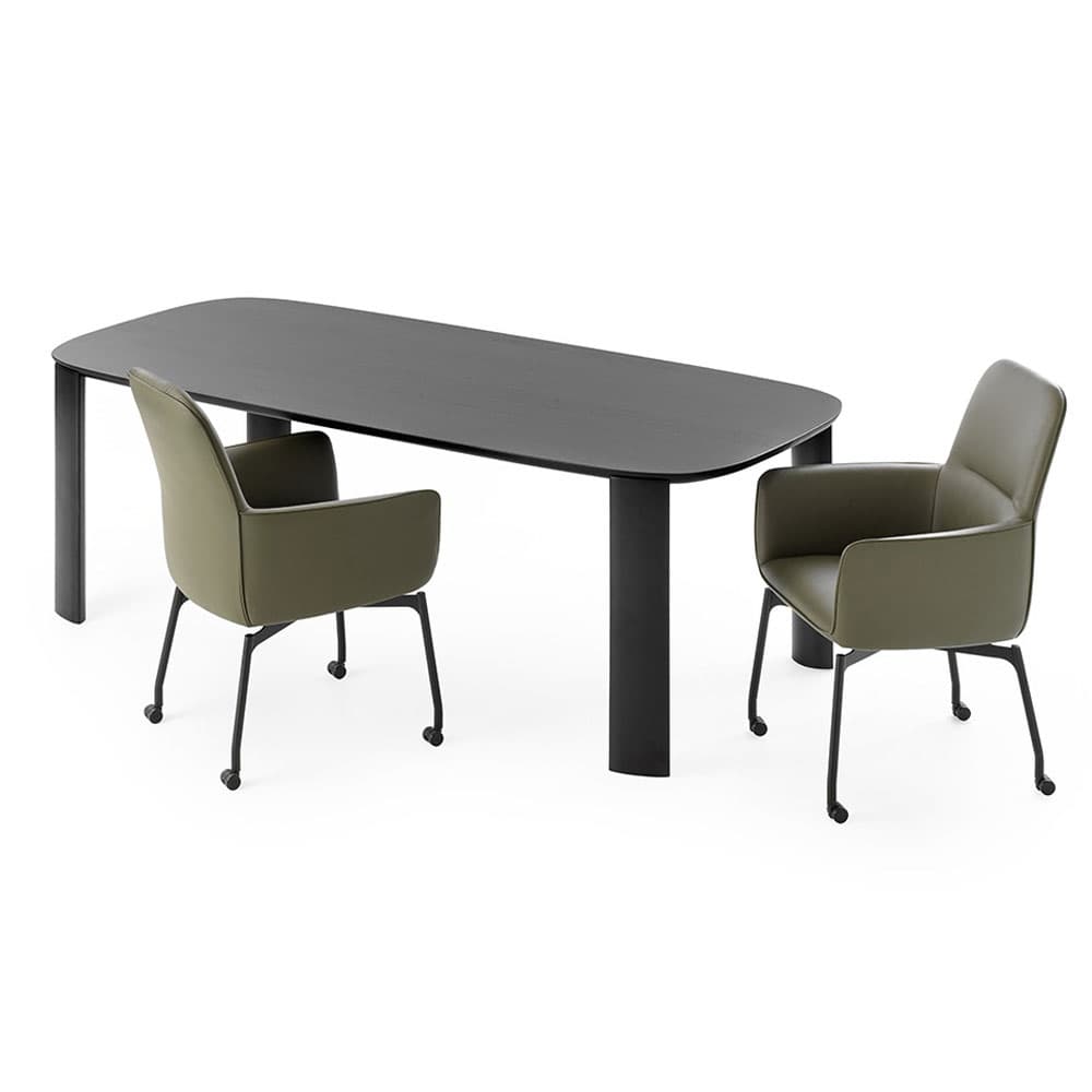 Tico Dining Table by Leolux