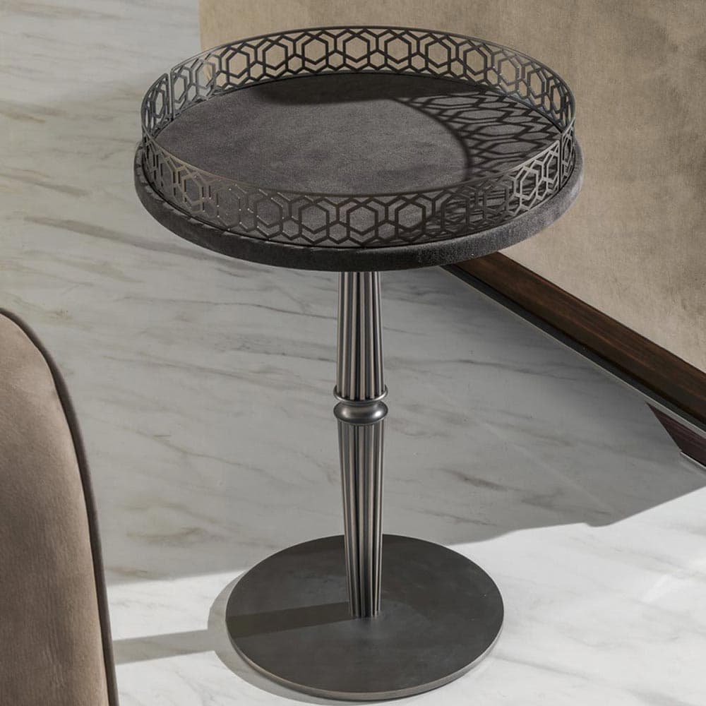 Gueridon Side Table by Longhi