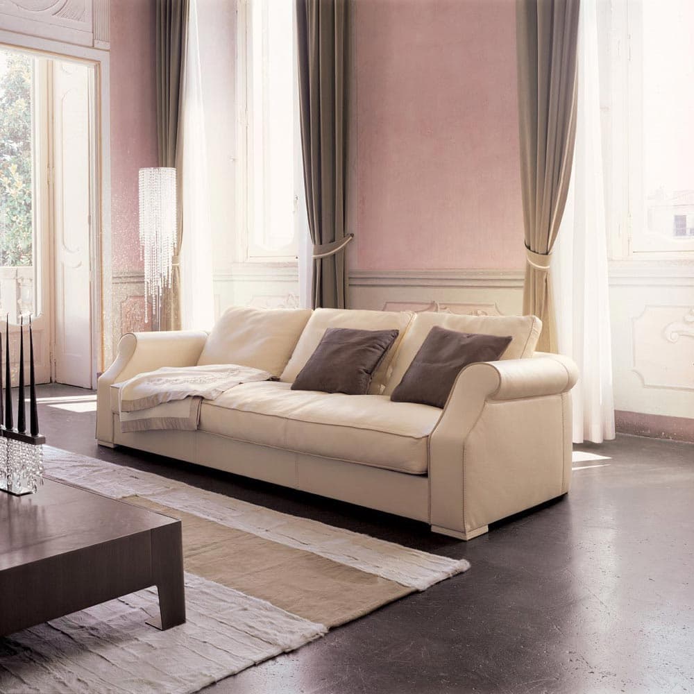 Rubens Classic Sofa by Longhi