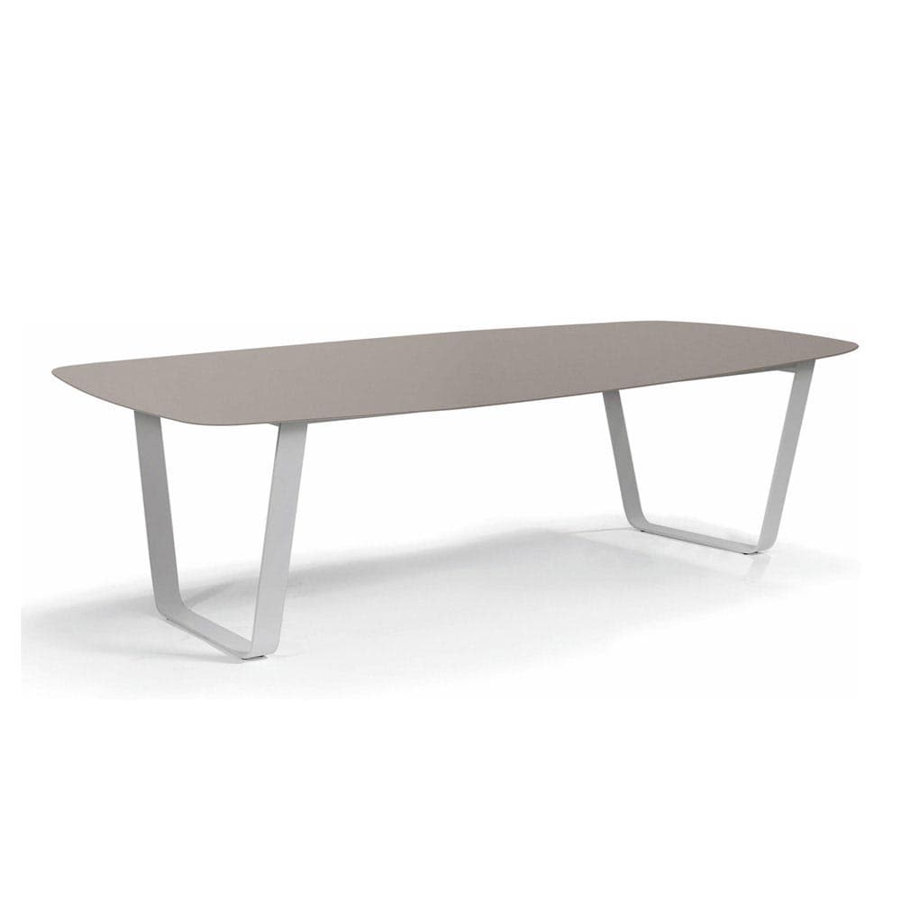 Air Outdoor Table by Manutti