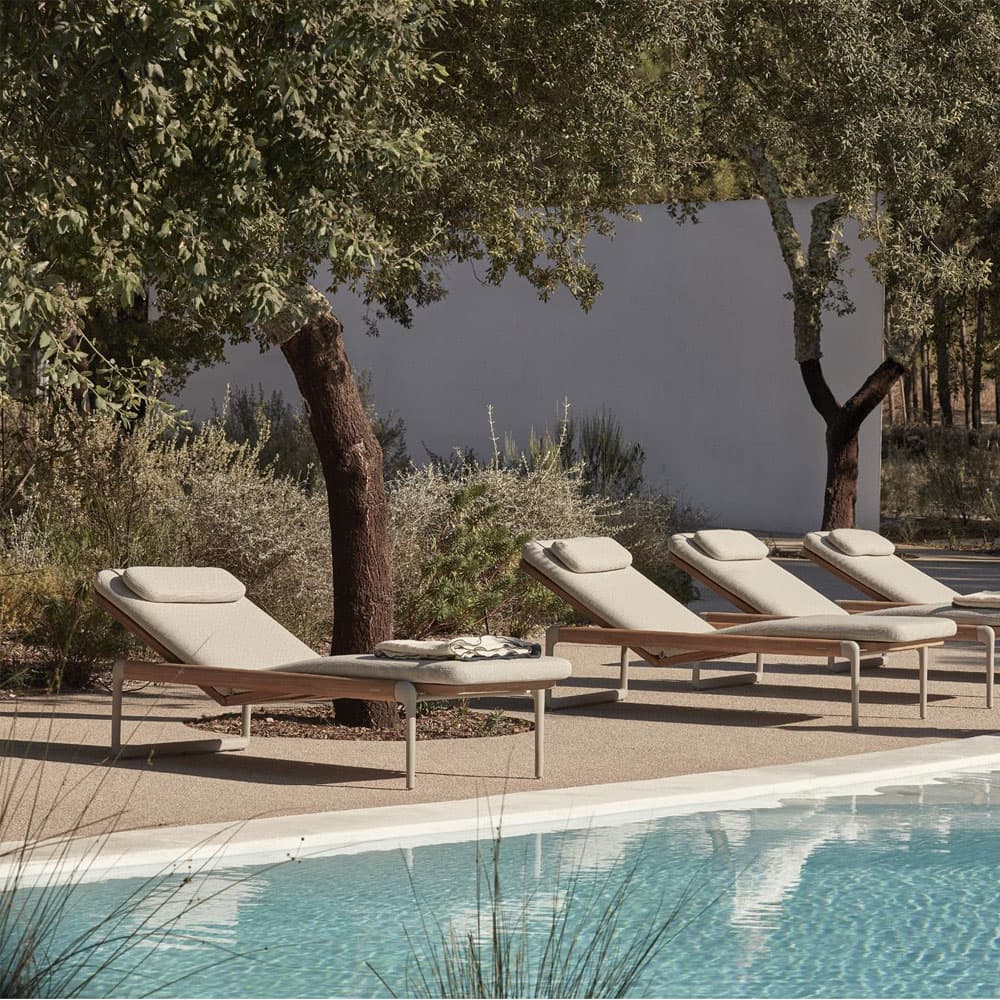 Flows Sun Lounger By FCI London