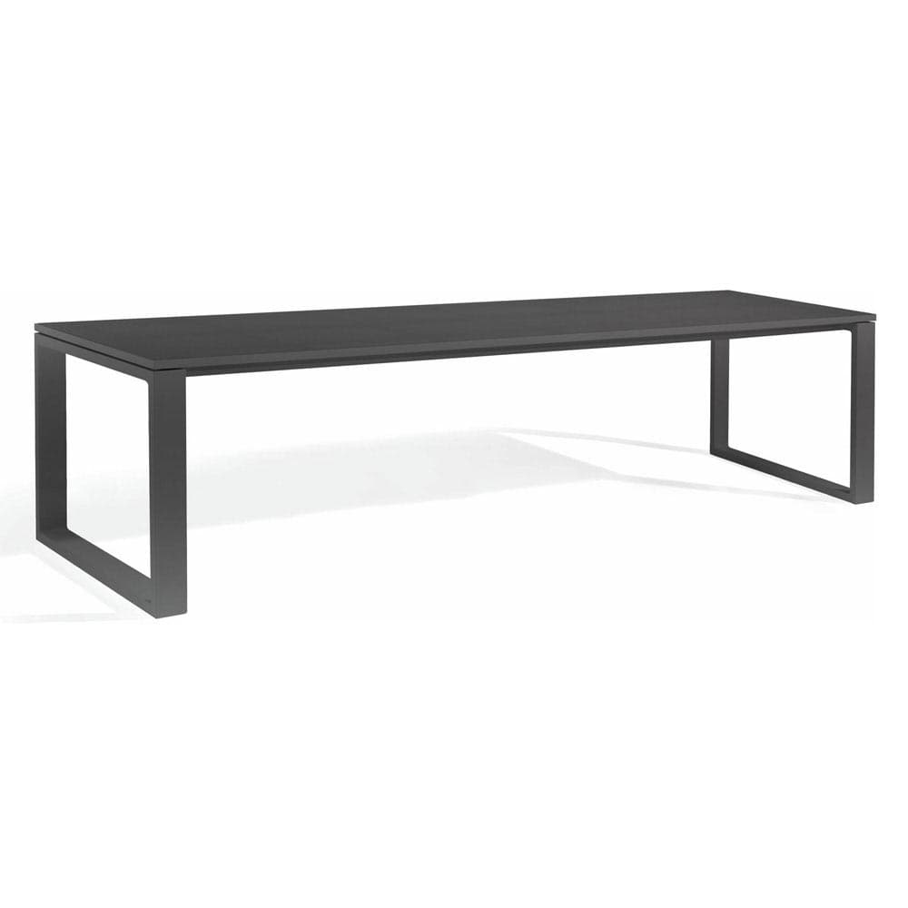 Fuse Outdoor Table by Manutti