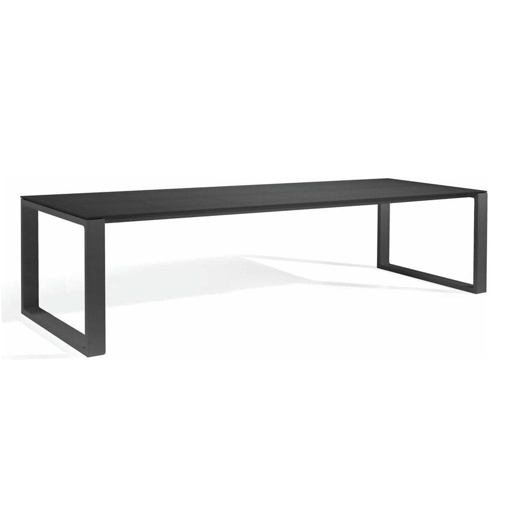 Fuse Outdoor Table by Manutti