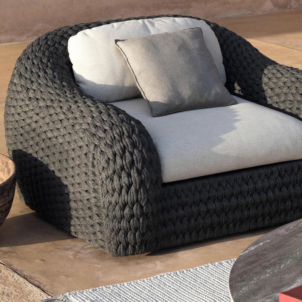 Kobo Outdoor Lounge by Manutti