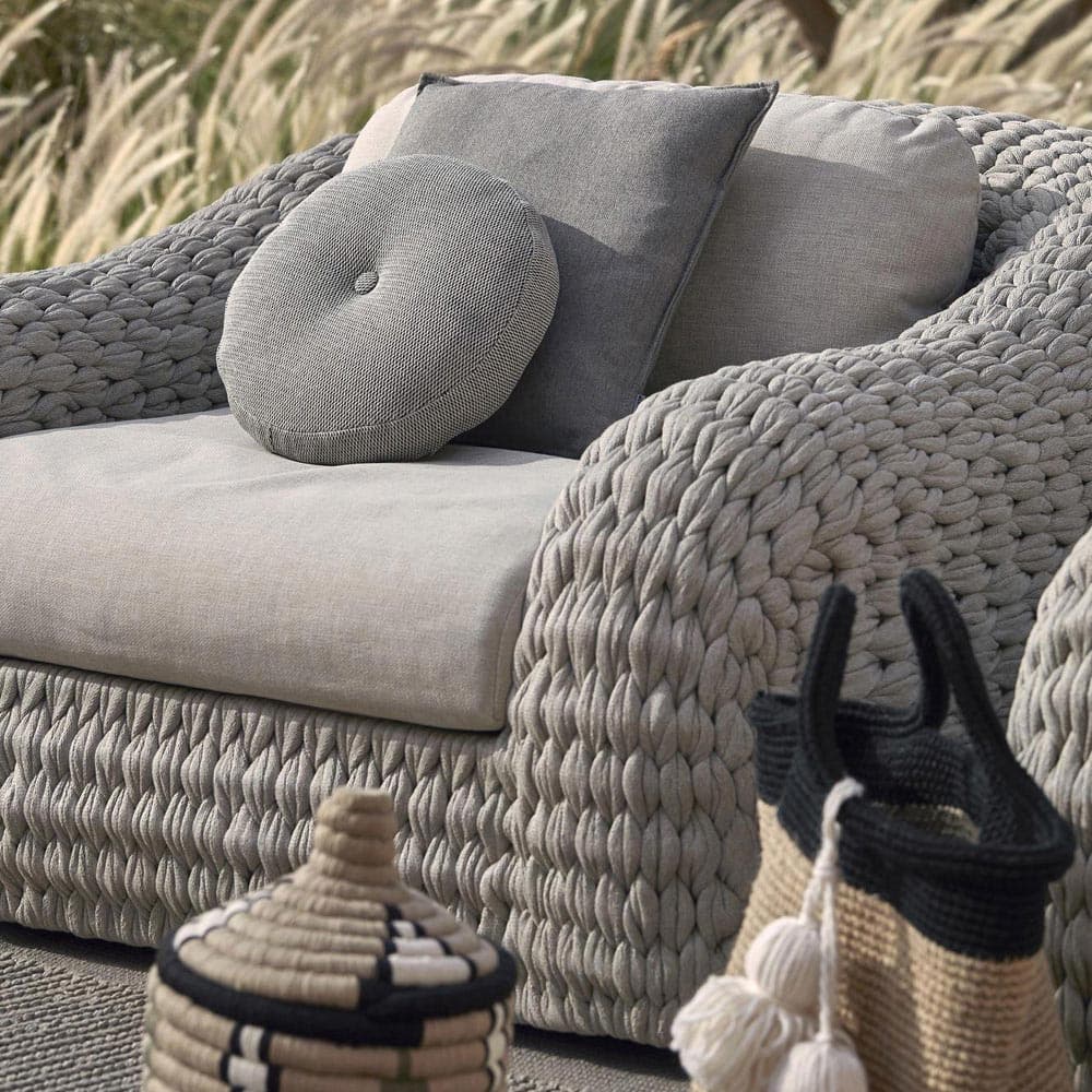 Kobo Outdoor Lounge by Manutti