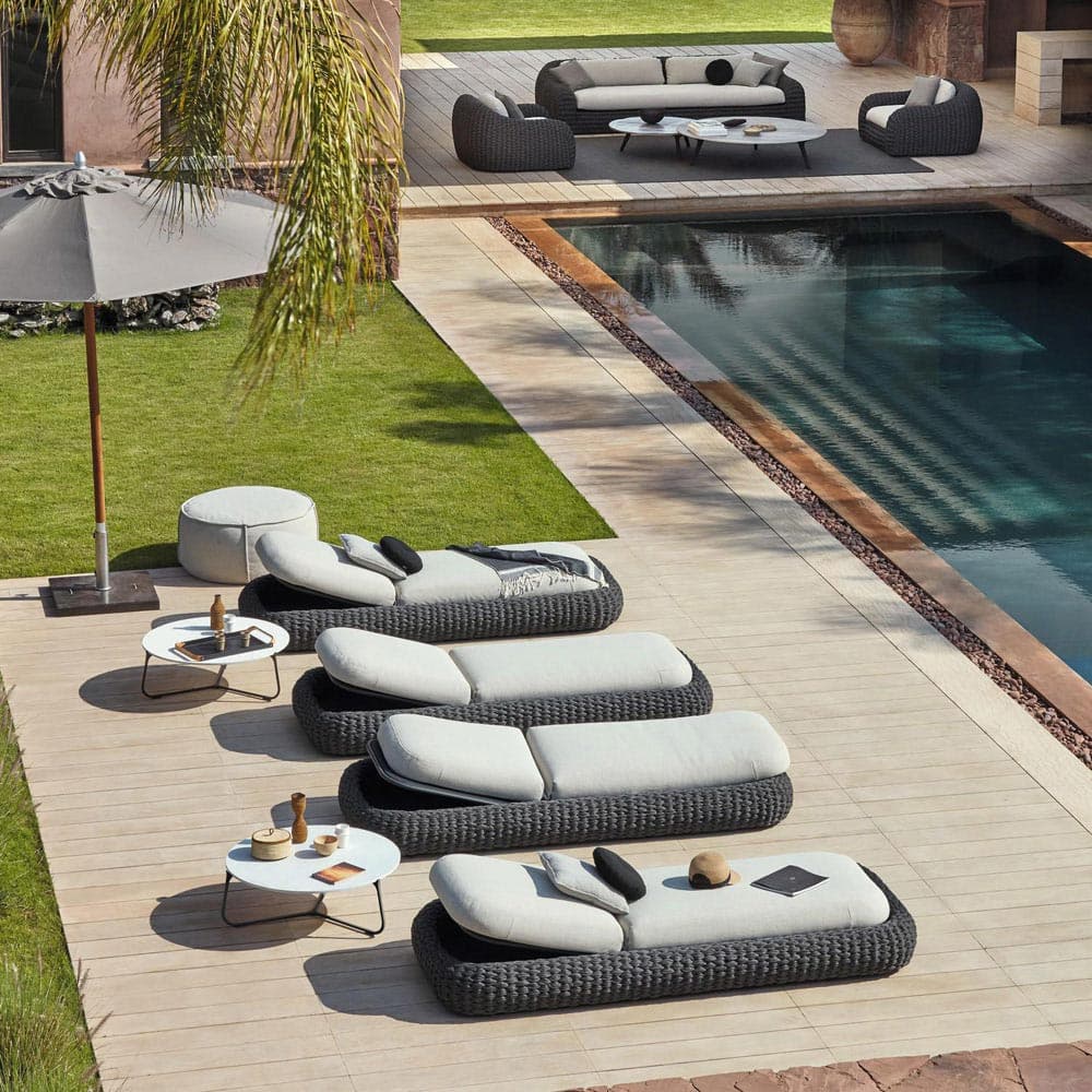 Kobo Outdoor Sofa by Manutti