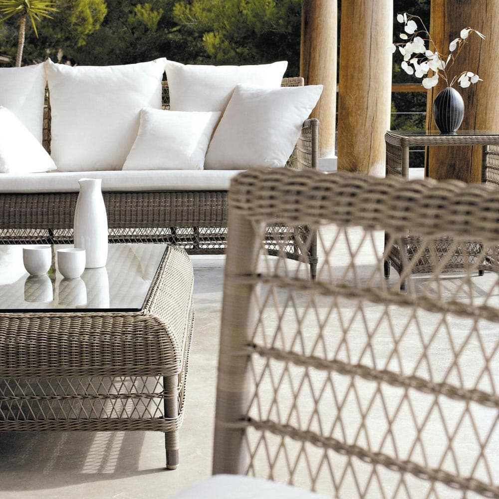 Malibu Outdoor Sofa by Manutti