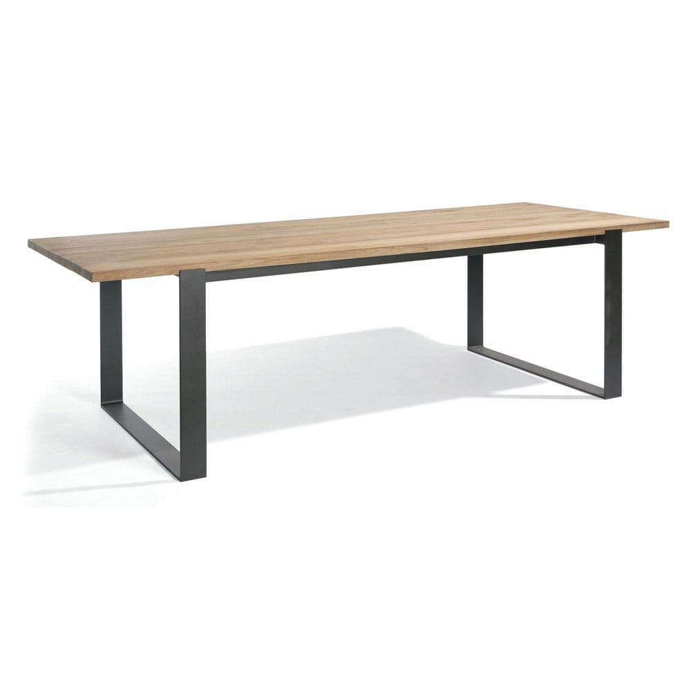 Prato Outdoor Table by Manutti