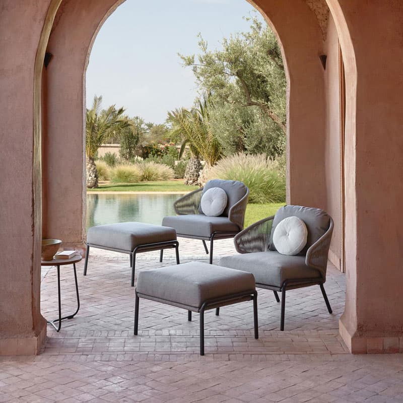 Radoc Outdoor Lounge by Manutti