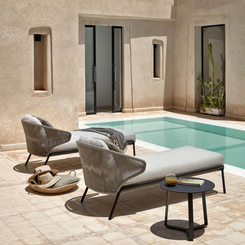 Radoc Sun Lounger by Manutti