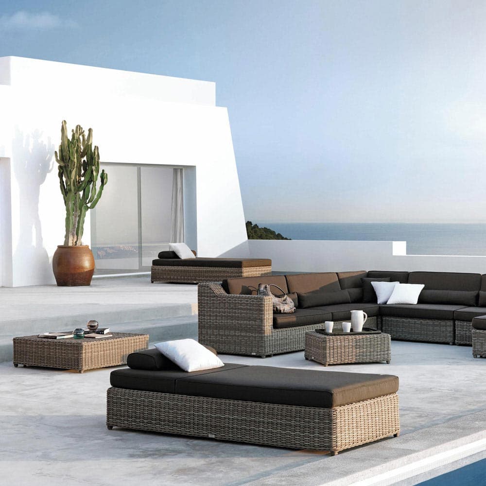 San Diego Outdoor Footstool by Manutti