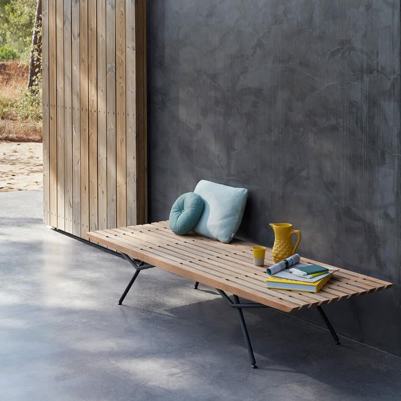 San Outdoor Bench by Manutti