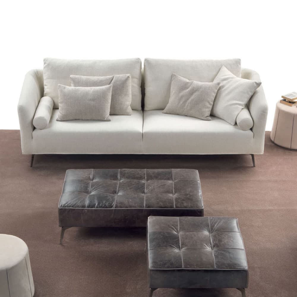 Aster Sofa by Marac