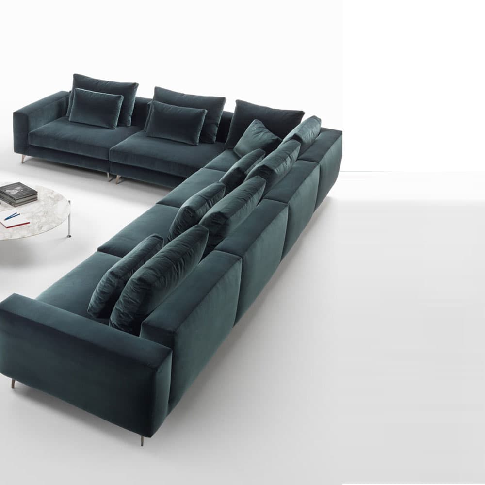 Elvis Sofa by Marac