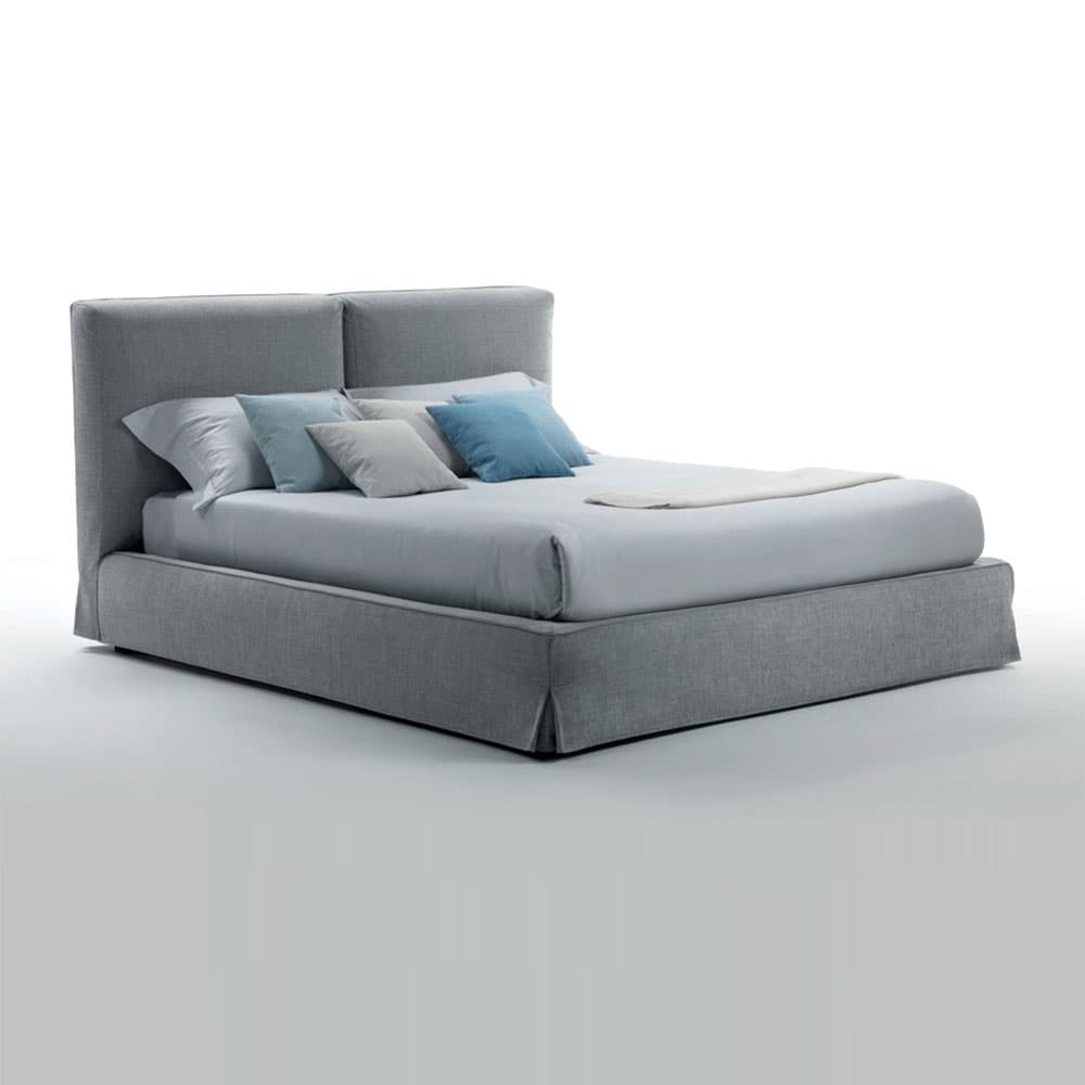 Wu Double Bed by Marac