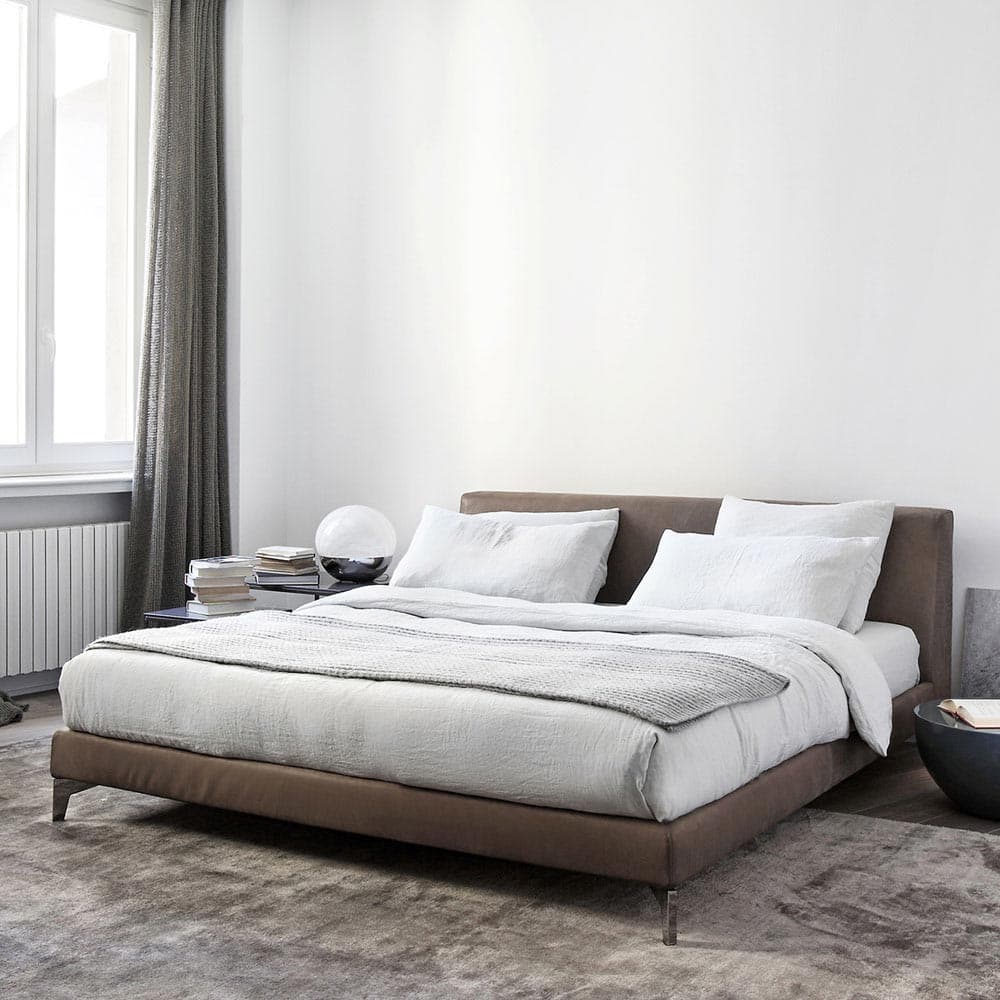 Louis Up Double Bed by Meridiani