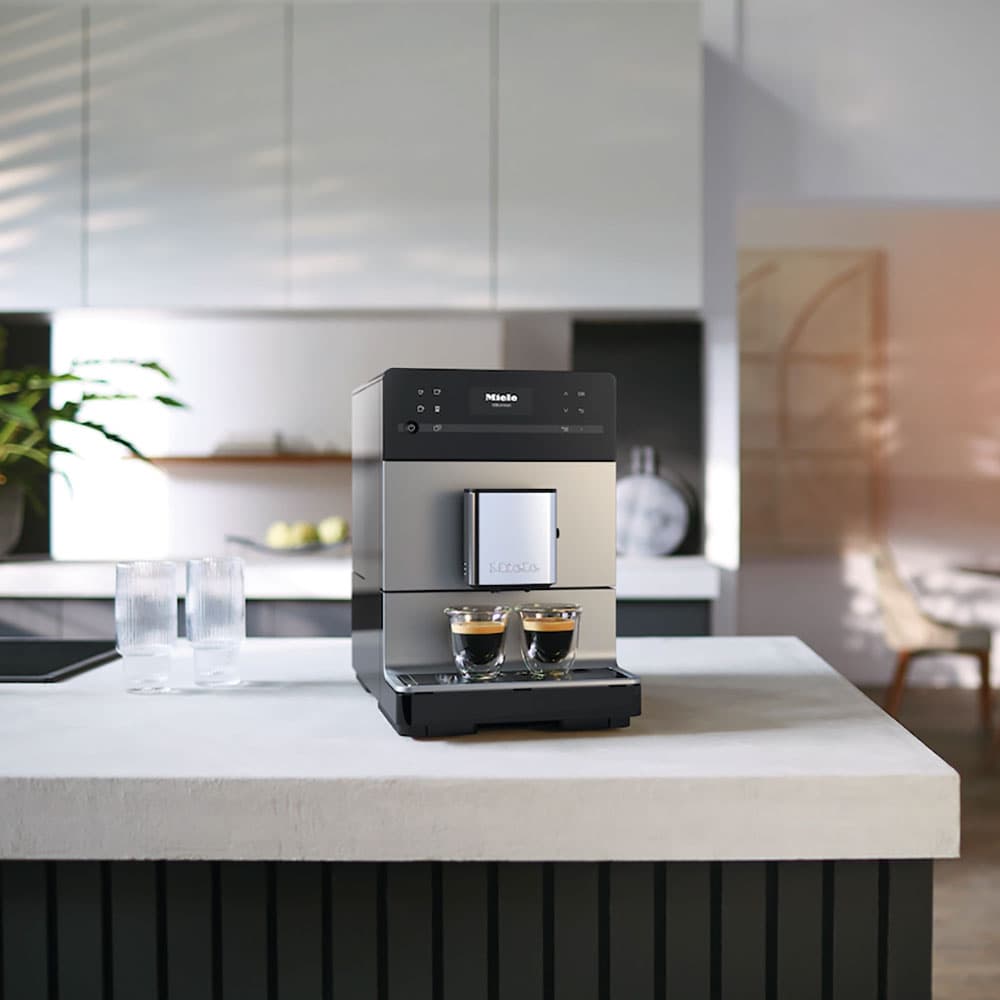 Cm 5510 Silence Countertop Expresso Machine by Miele