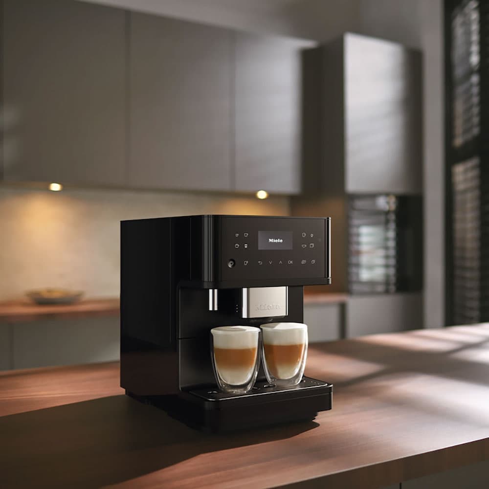 Cm 6560 Milkperfection Countertop Expresso Machine by Miele