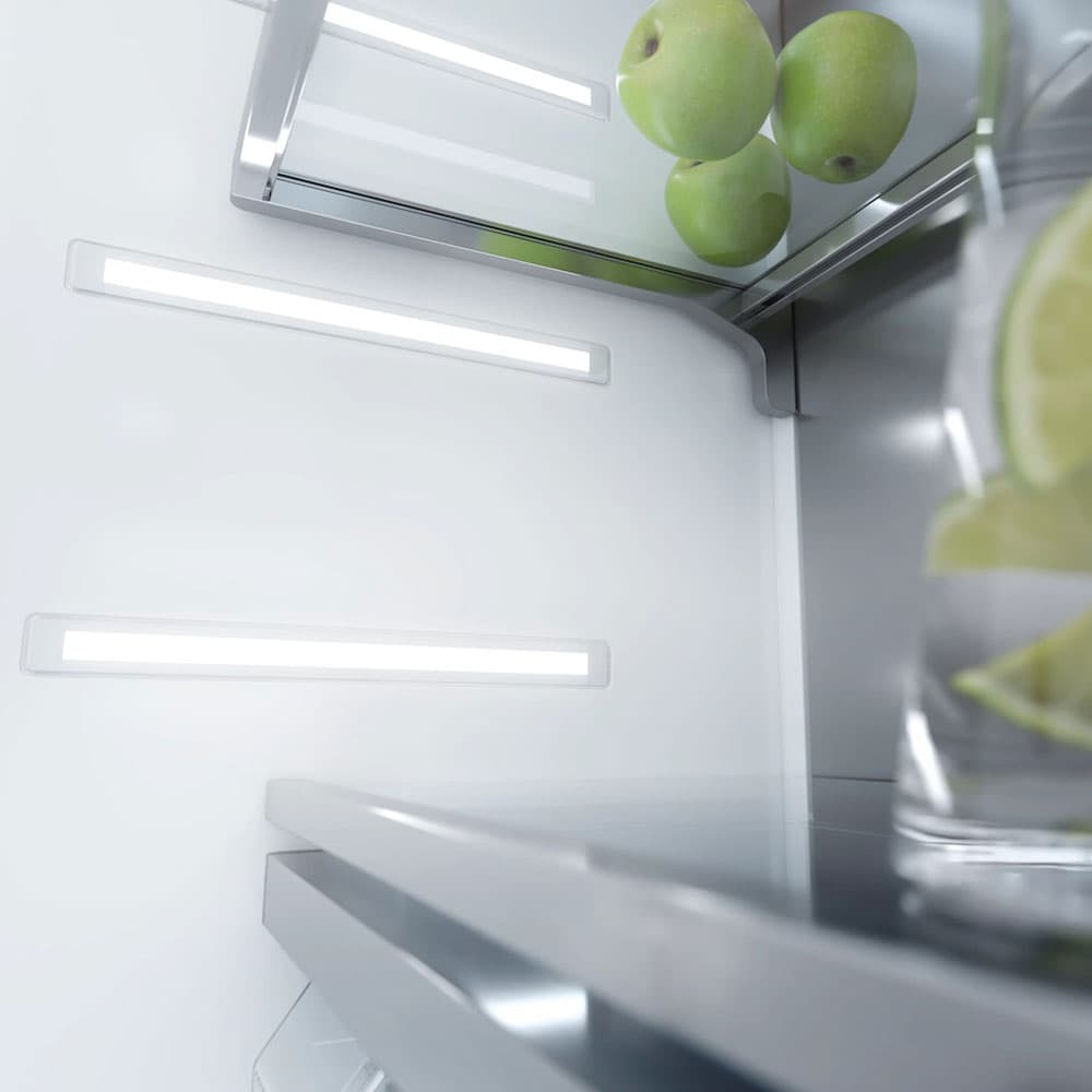 Kf 2902 Vi Mastercool Fridge & Freezer by Miele