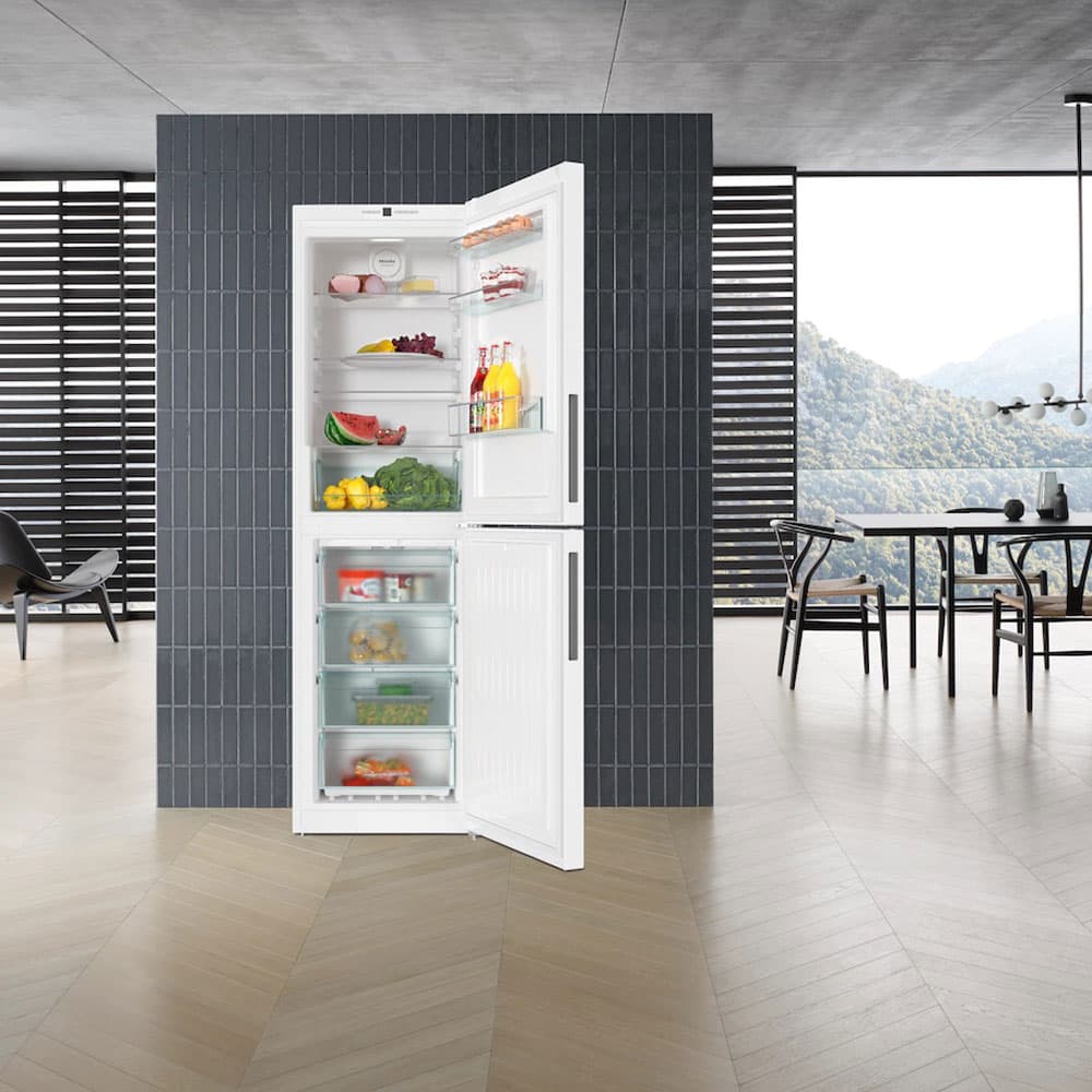 Kfn 29142 D Ws Freestanding Fridge & Freezer by Miele